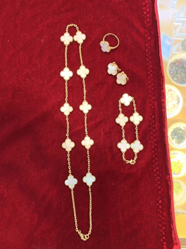 Cầm trang sức ở đâu UY TÍN tại khu vực Hà Nội hiện nay 4 Dịch vụ cầm trang sức ở đâu uy tín